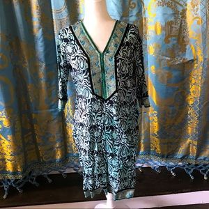 Beautiful ethnic top brocade velvet trim tunic